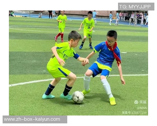 足球精彩汇带你领略世界足球盛宴尽享激情与荣耀的瞬间 足球精彩汇带你领略世界足球盛宴尽享激情与荣耀的瞬间